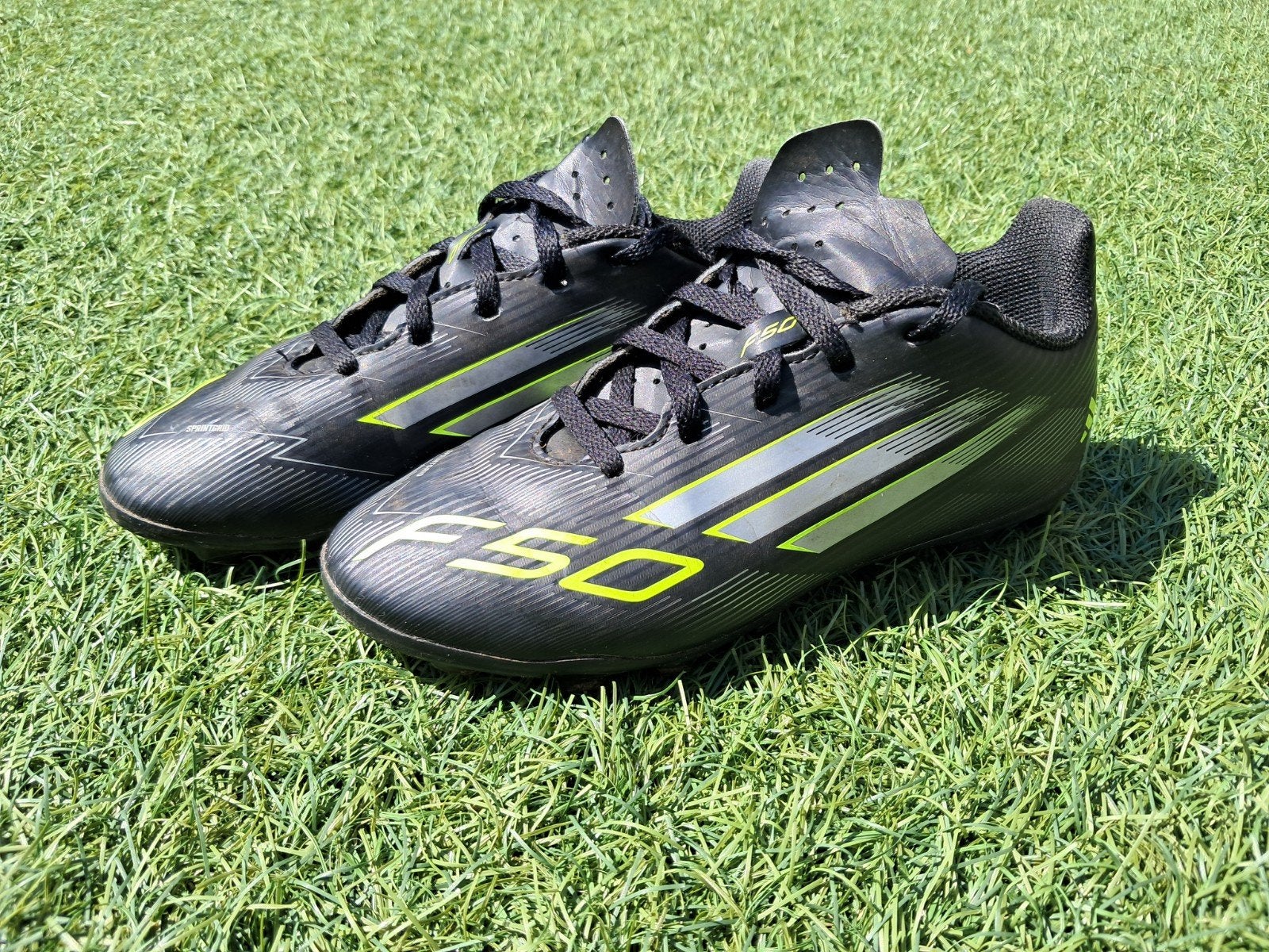 Adidas F50 voetbalschoenen - Maat 33, Maat XS of kleiner, Ophalen of Verzenden, Gebruikt, Schoenen