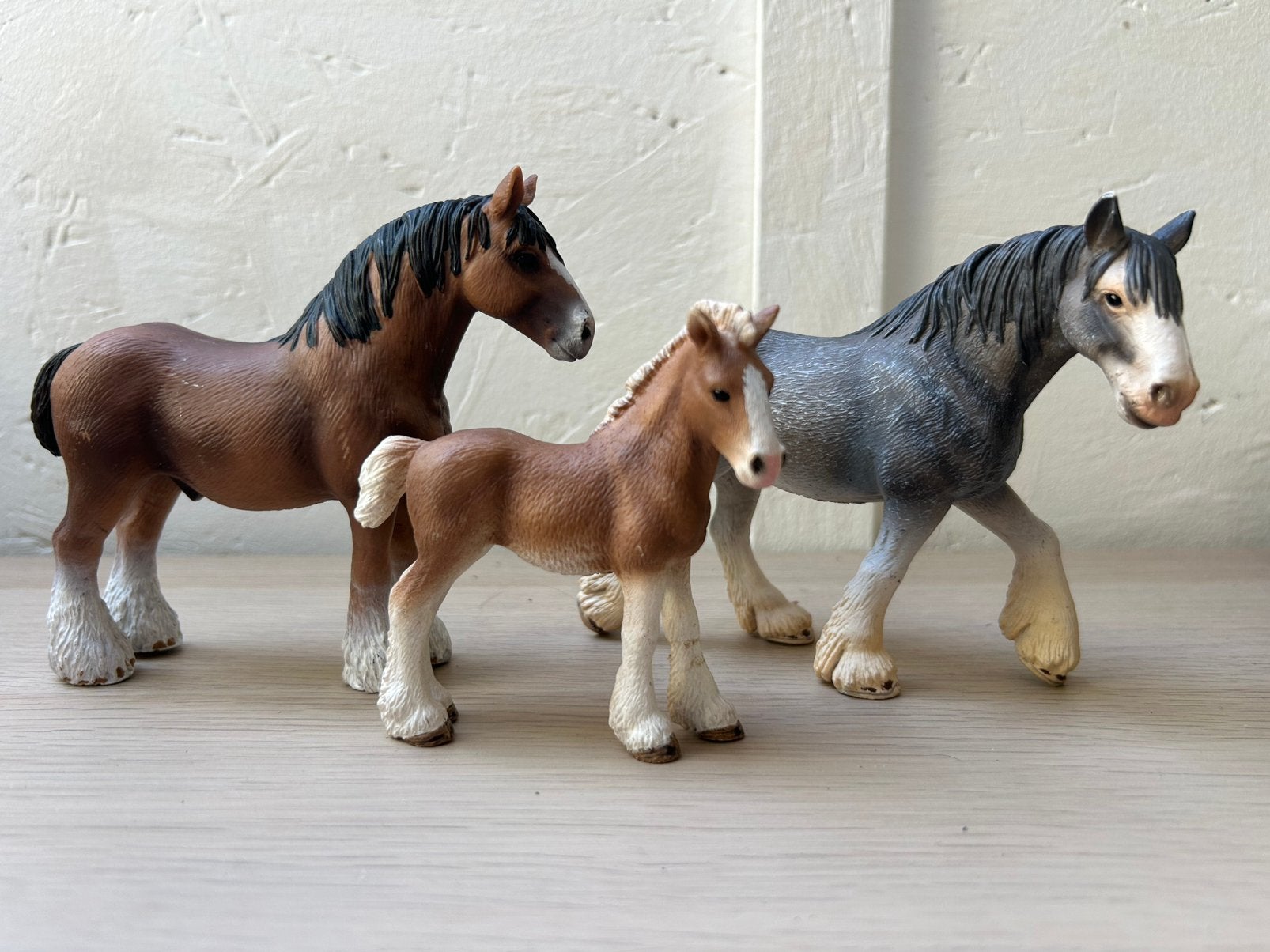 Schleich clydesdale familie, Ophalen of Verzenden, Zo goed als nieuw, Paard, Beeldje of Figuurtje