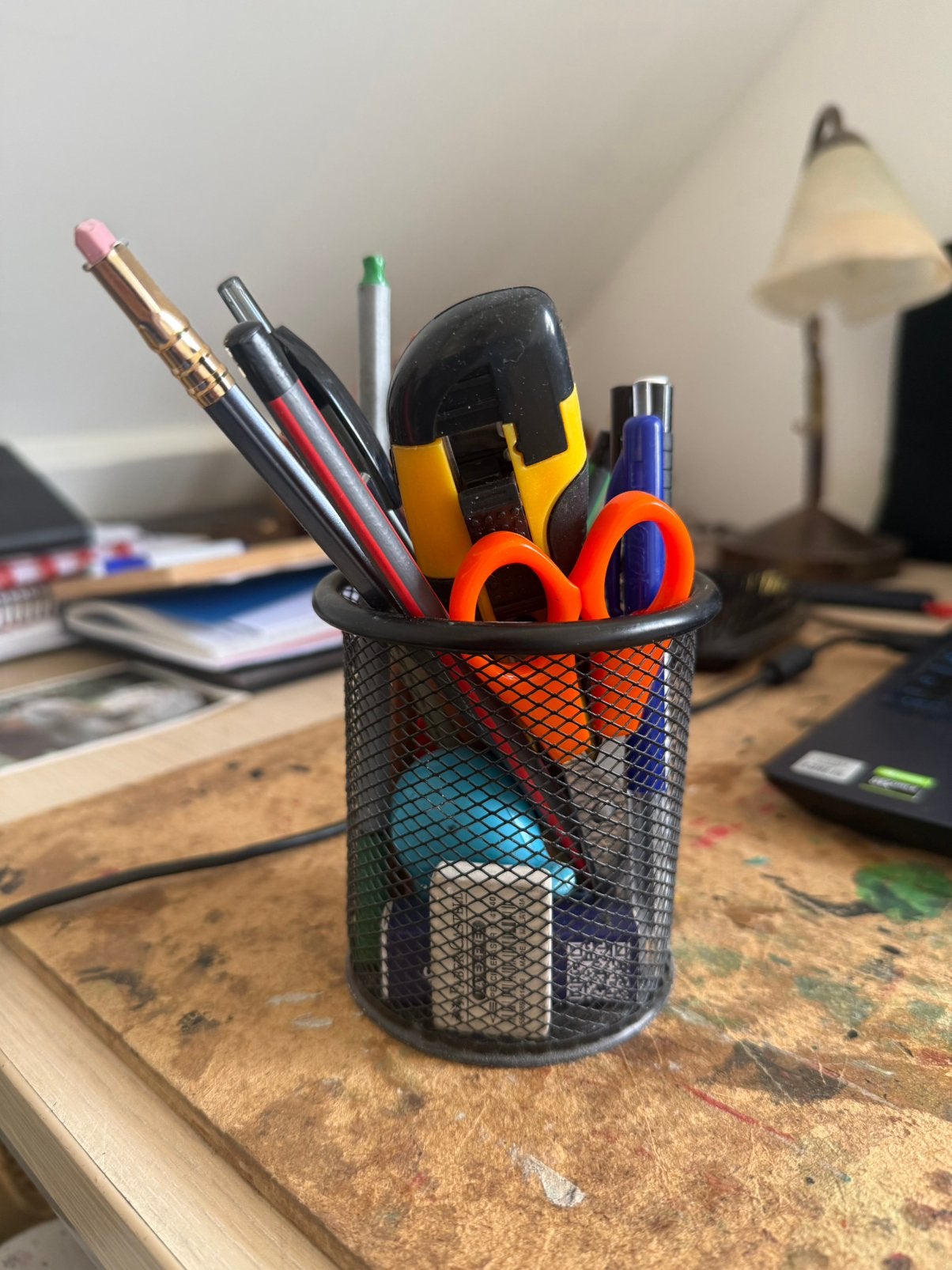 Pencil holder, Diversen, Bureau-accessoires, Ophalen, Zo goed als nieuw