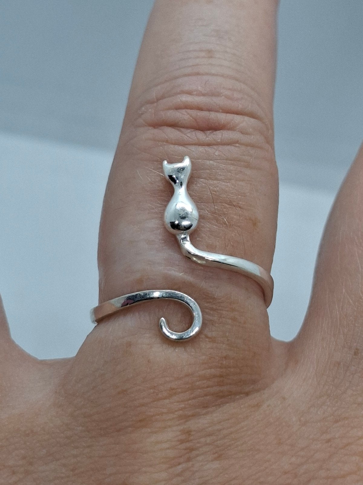 Aparte Zilveren Kattenring - Maat 59 (Verstelbaar), Sieraden, Tassen en Uiterlijk, Ringen, 18 tot 19, Ophalen of Verzenden, Dame