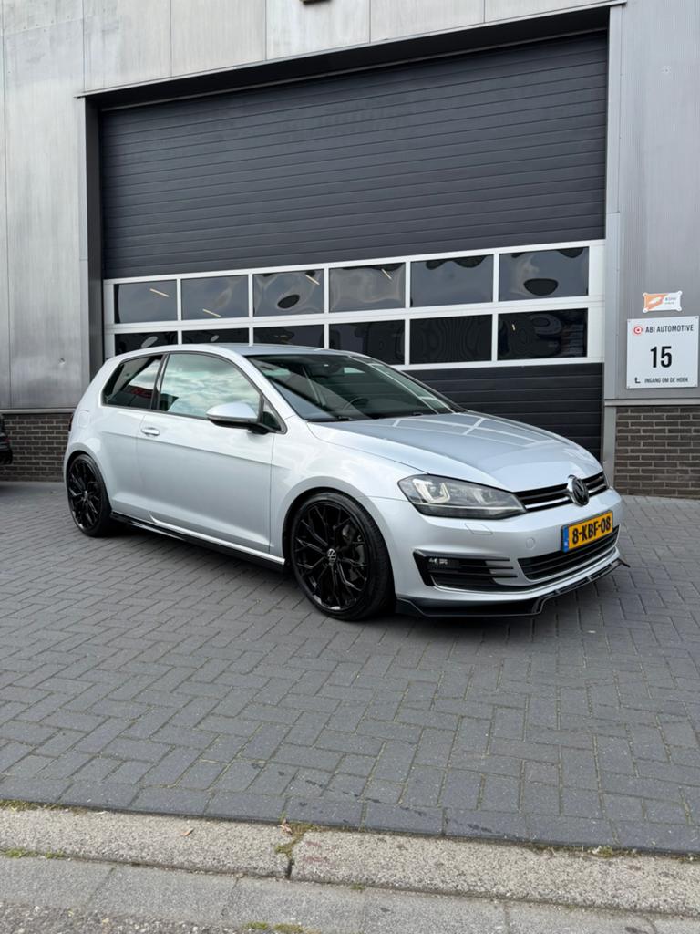 Volkswagen Golf 7 1.4 TSI|MAXTON|CARBON STUUR|APPLE CARPLAY|, Auto's, Volkswagen, Bedrijf, Golf, ABS, Airbags, Airconditioning