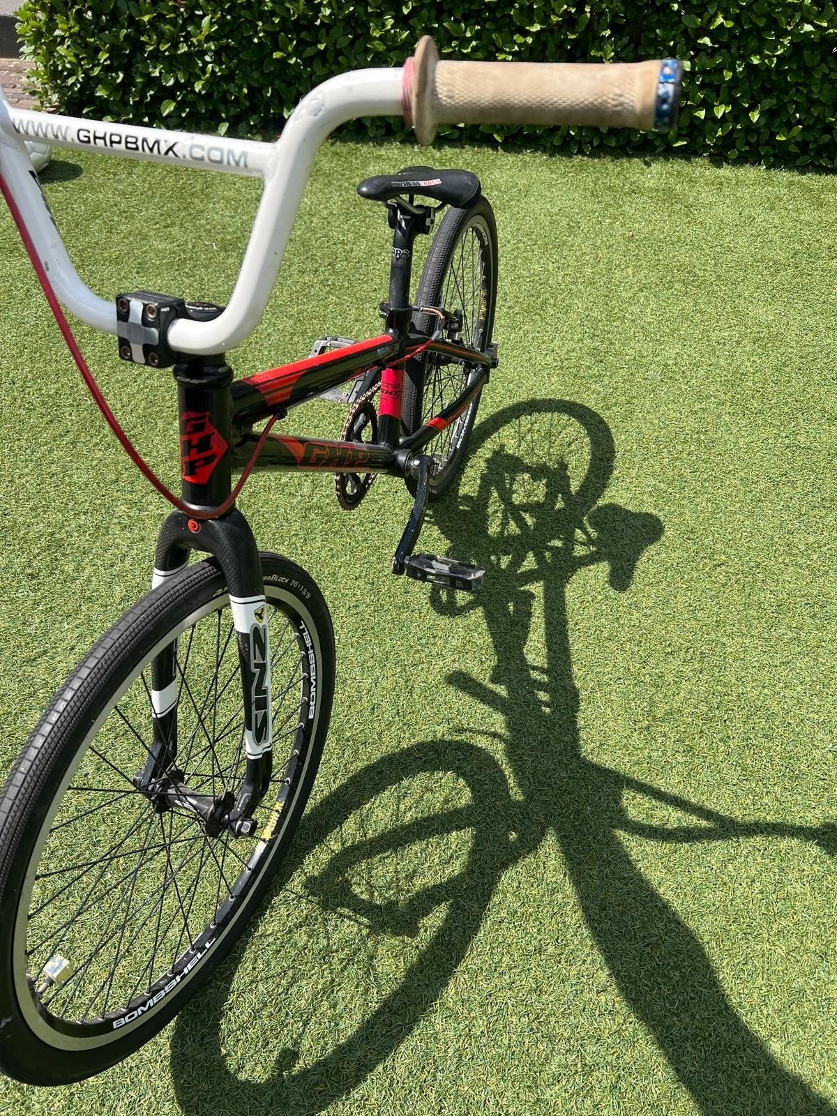 GHP BMX Crossfiets - Zwart/Rood, in goede staat, Ophalen, Velgrem, Aluminium, GHP