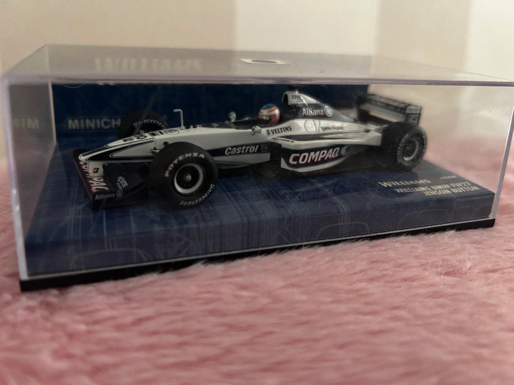 F1 auto 1/43, Hobby en Vrije tijd, Modelauto's | 1:43, Ophalen of Verzenden, Zo goed als nieuw, Auto, Overige merken