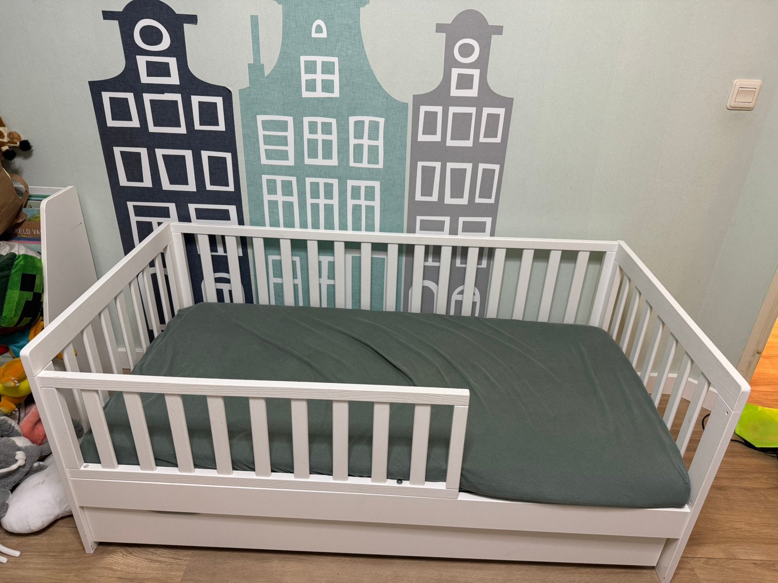 Petit Amelie peuterbed, Ophalen, Zo goed als nieuw, 140 tot 160 cm, 70 tot 85 cm