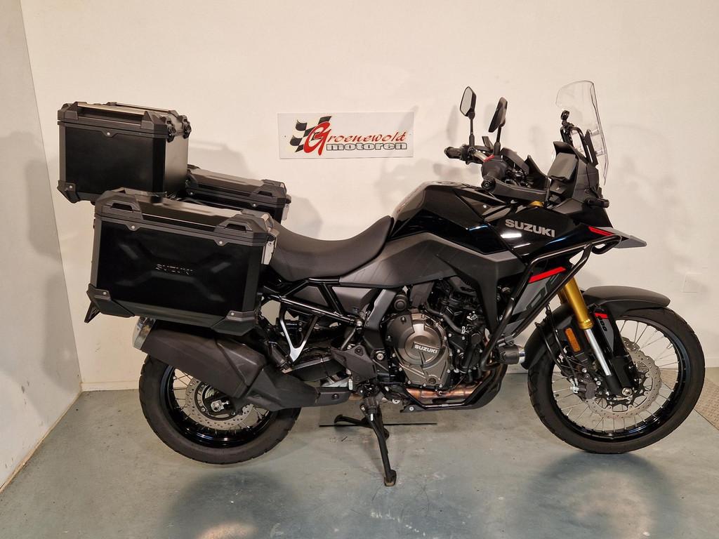 Suzuki V-Strom 800DE V-Strom 800 DE , Dl 800 Vstrom DE , 202, Toermotor, Onbekend
2614 GS  Delft, Onbekend, Info@groenewold.nl