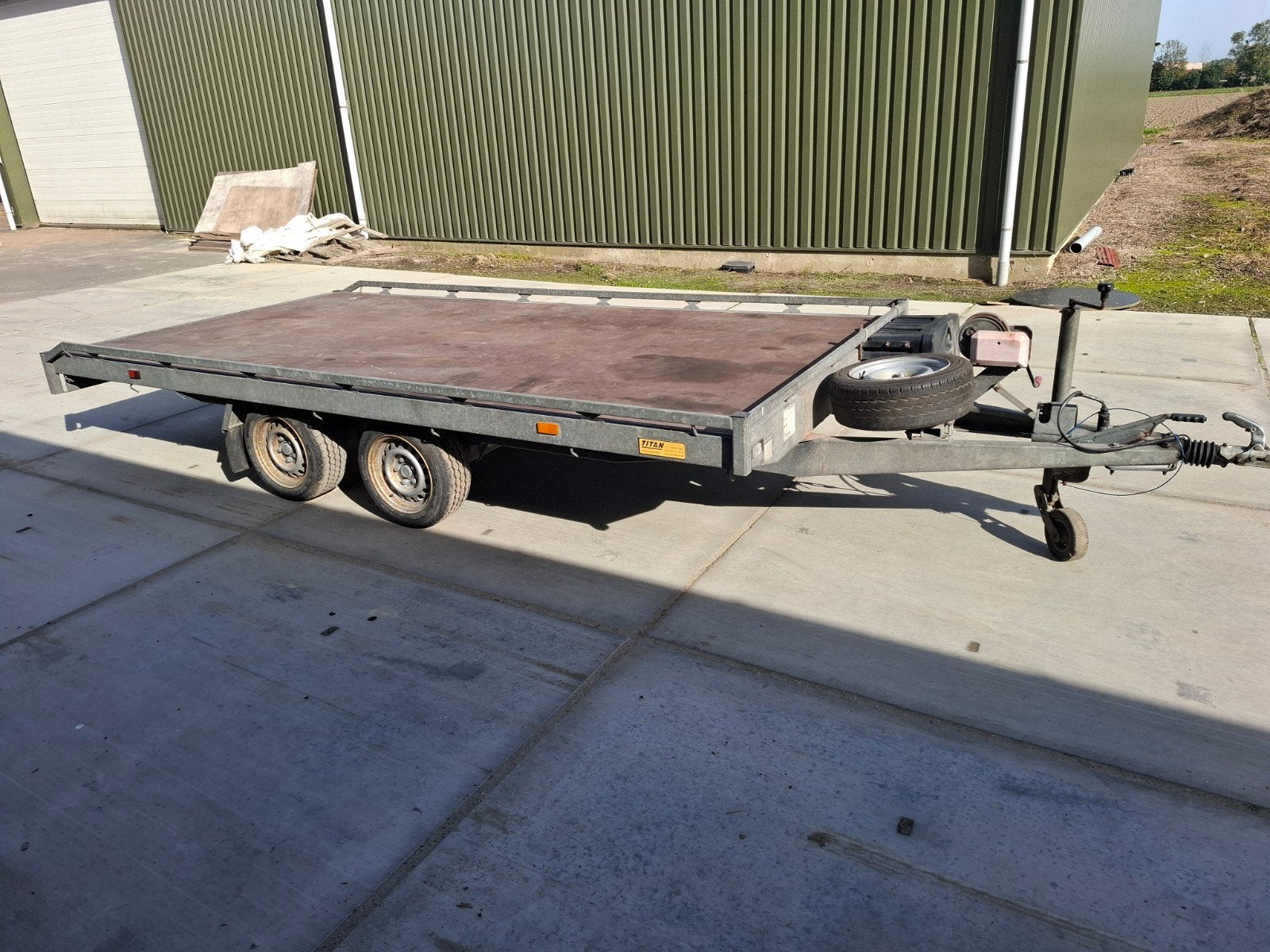 Hapert autoambulance multitransporter, Ophalen