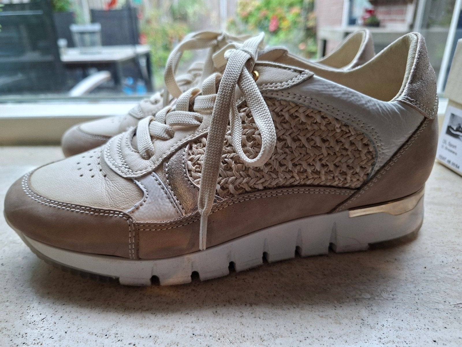 DL Sport sneakers beige combinatie, maat 37, bijna nieu, Kleding | Dames, Beige, Ophalen of Verzenden, DL Sport, Sneakers of Gympen