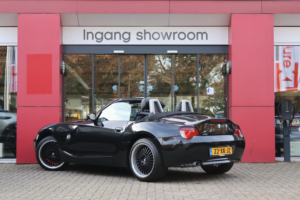 BMW Z4 Roadster 2.0i Anniversary | Origineel NL | (bj 2007), 13 km/l, 4 cilinders, Zwart, Origineel Nederlands