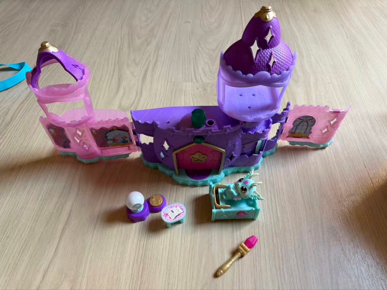 Shopkins Happy Places Royal Trends Playset, Ophalen