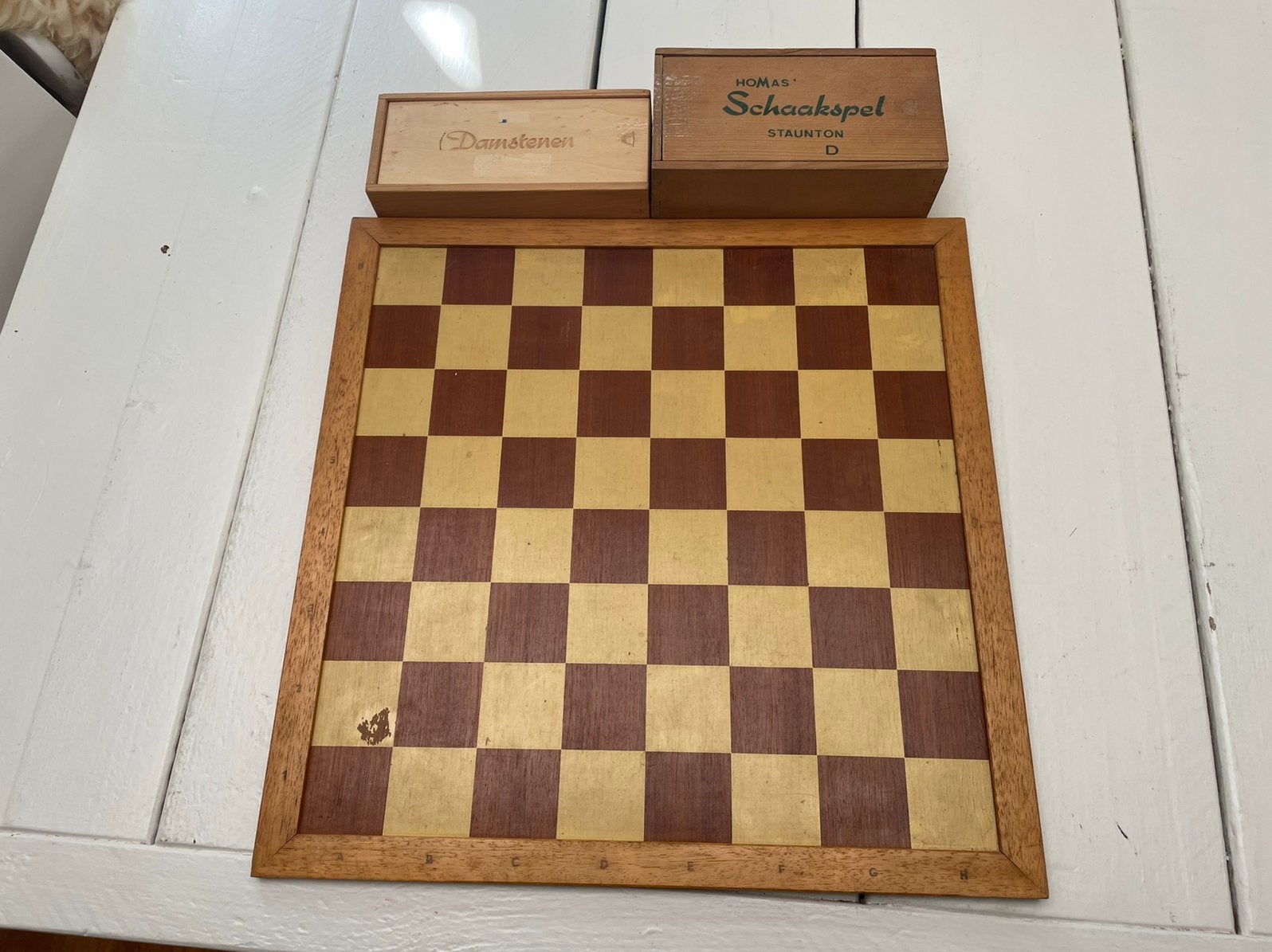 Schaak/dam bord schaakstukken&damstenen, Ophalen of Verzenden, Gebruikt