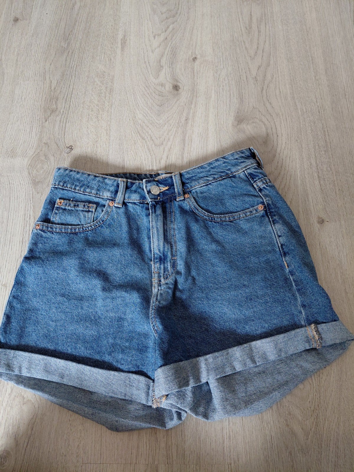 Primark spijkerbroekje maat 38, Kleding | Dames, Ophalen of Verzenden