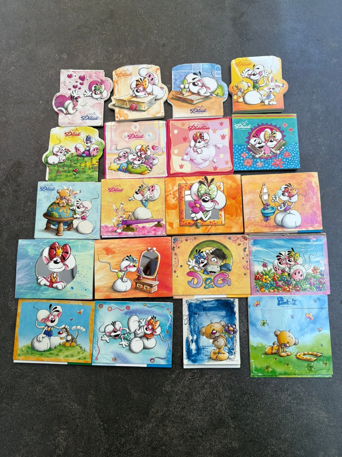 Diddl Plakmemo’s – Diverse nummers (totaal 545 blaadjes), Verzamelen, Diddl, Ophalen of Verzenden, Zo goed als nieuw, Papier, Kaart of Schrift
