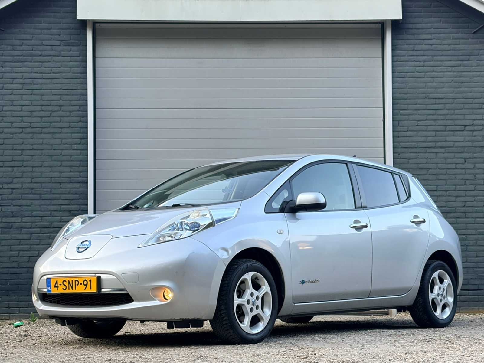 2013 Nissan LEAF Base 24 kWh Personenauto, Gebruikt, Origineel Nederlands, 1500 kg, Leaf