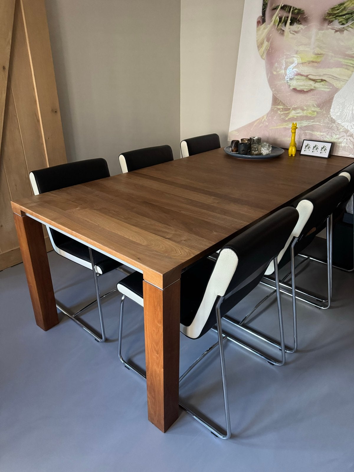 Leolux Vivre eettafel van Amerikaans kersenhout, Huis en Inrichting, Tafels | Eettafels, Ophalen, Design, 200 cm of meer, 50 tot 100 cm
