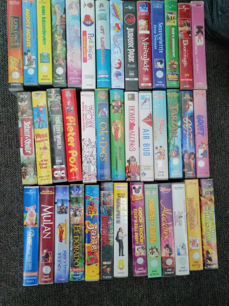 Kinder videobande 40 stuks, Alle leeftijden, Ophalen of Verzenden, Gebruikt