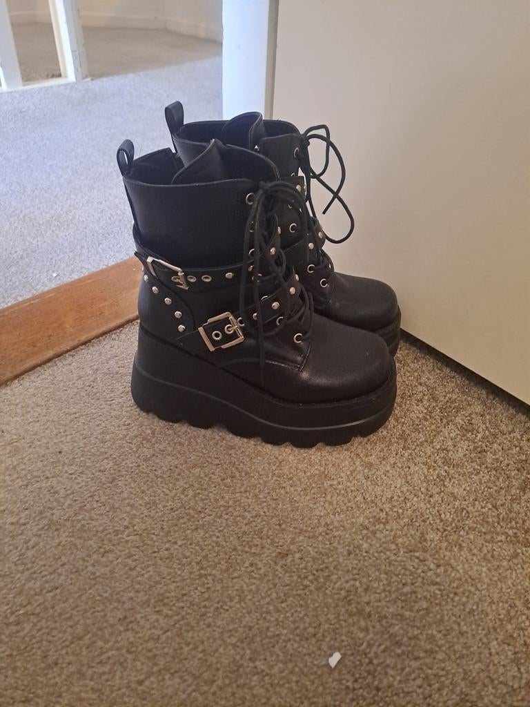 Zo goed als nieuw 38, Ophalen of Verzenden, Zo goed als nieuw, Zwart, Sneakers of Gympen