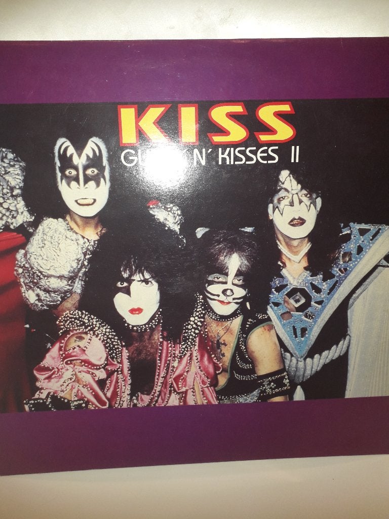 KISS Guns 'N' Kisses II  Live Budokan Hall, Japan 4/22/88, Ophalen of Verzenden, Zo goed als nieuw, 12 inch, Poprock