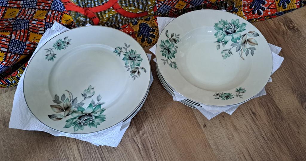 11 x Vintage J.G. & Z. borden met bloemmotief Goudkl. Randje, Ophalen