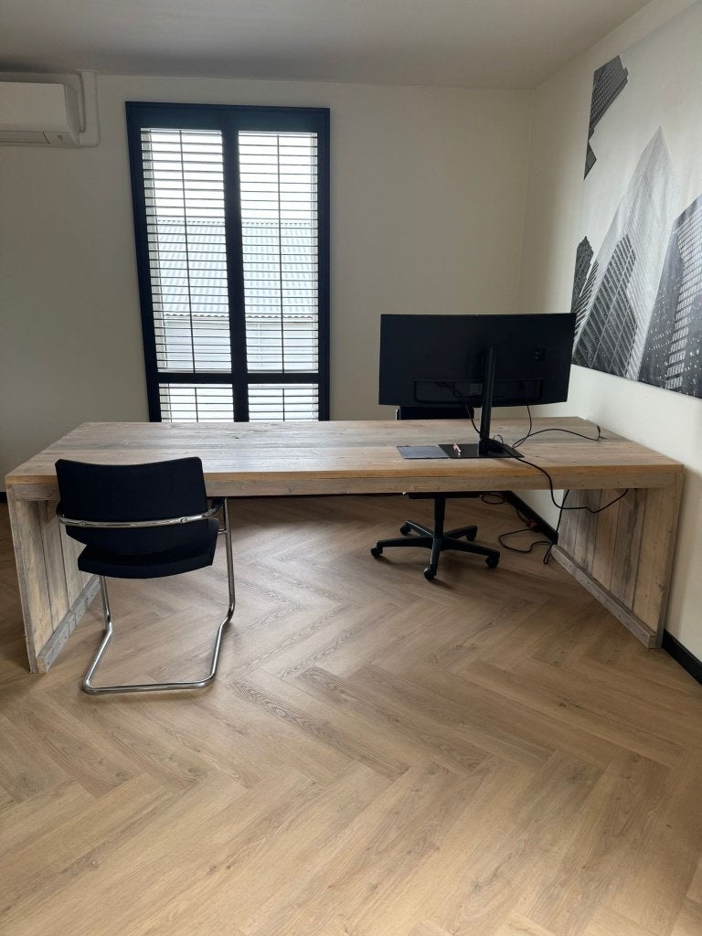 Bijna gratis; Bureautafels steigerhout en kantoorkast, Gebruikt, Hout, 98 cm, Bruin