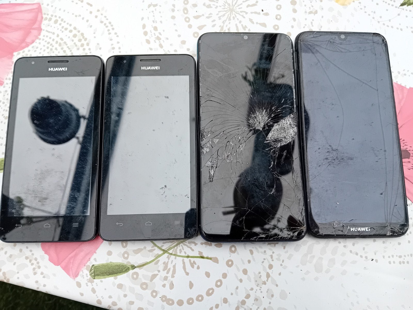 Huawei telefoons - werking onbekend, voor onderdelen, Ophalen of Verzenden