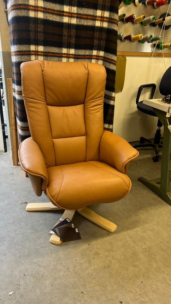 Nieuwe Relax fauteuil leer., Huis en Inrichting, Fauteuils, Ophalen, Minder dan 75 cm, Nieuw, Leer