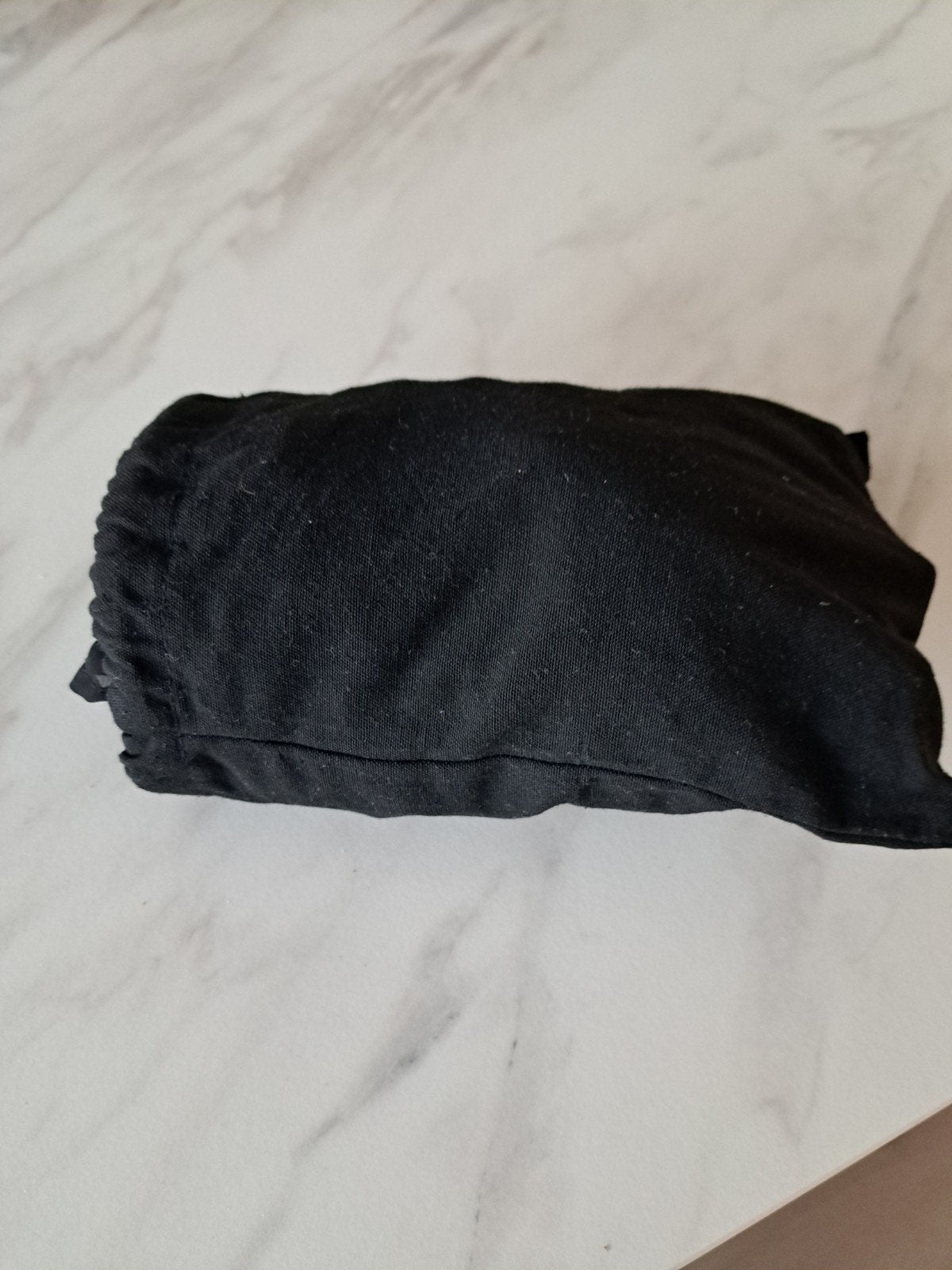 NanaBeebi Voedingsdoek met opbergtasje - Zwart, Kinderen en Baby's, Ophalen, Rug, Draagzak, Overige merken