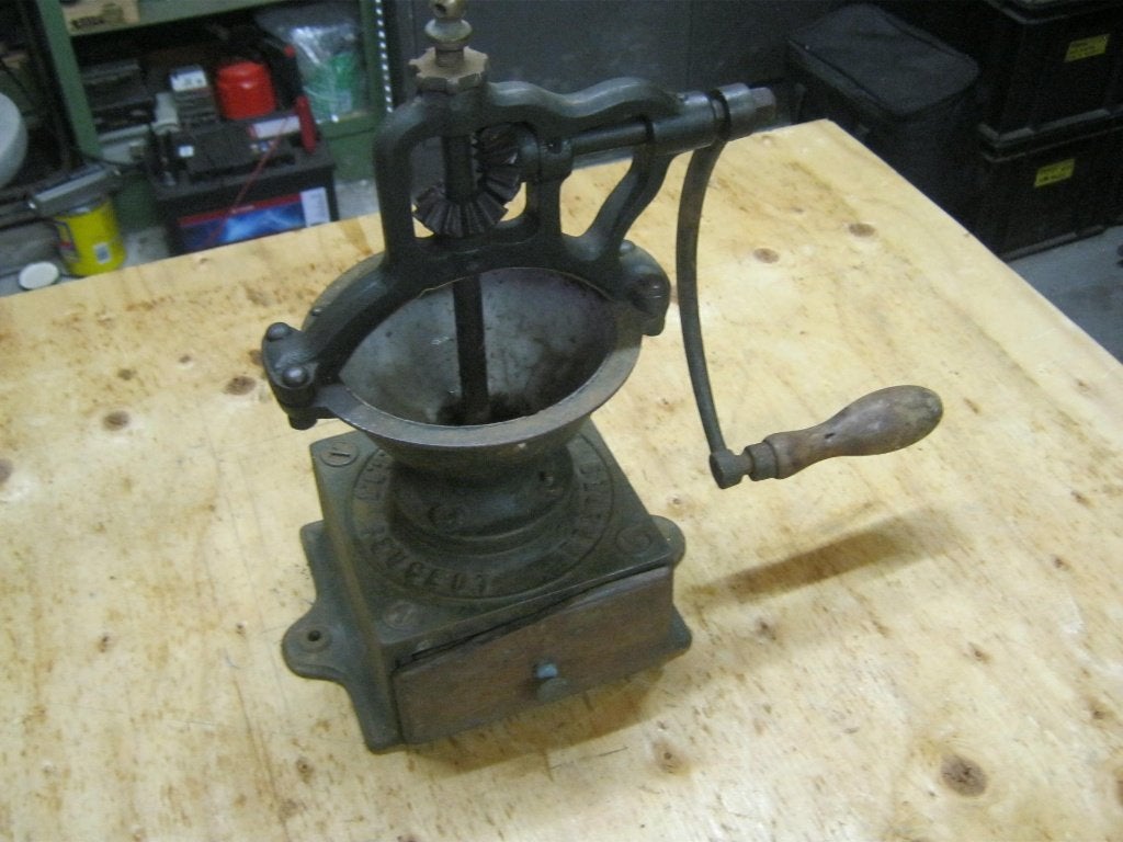 oude gietijzer Peugot koffiemolen, Antiek en Kunst, Ophalen of Verzenden