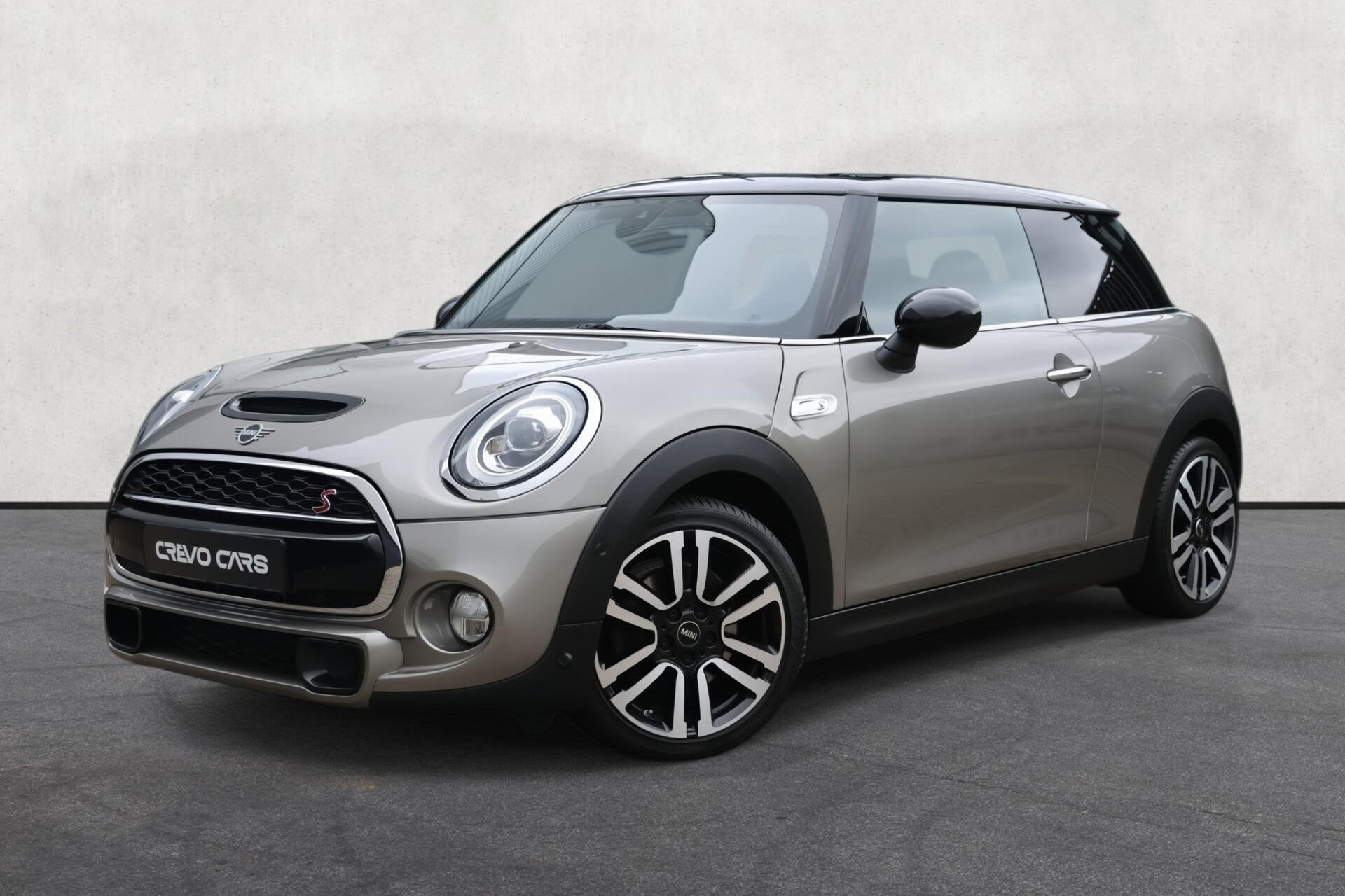 MINI Cooper S 2.0 Chili | PANO | LED| H&K | HUD| Carplay |, 1195 kg, Gebruikt, Euro 6, 4 stoelen