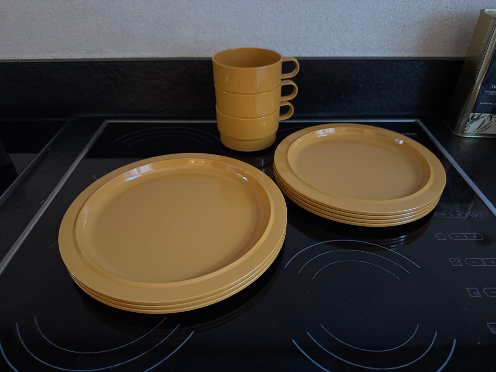 Mepal Rosti borden en bekers - Vintage geel servies, Ophalen of Verzenden, Gebruikt