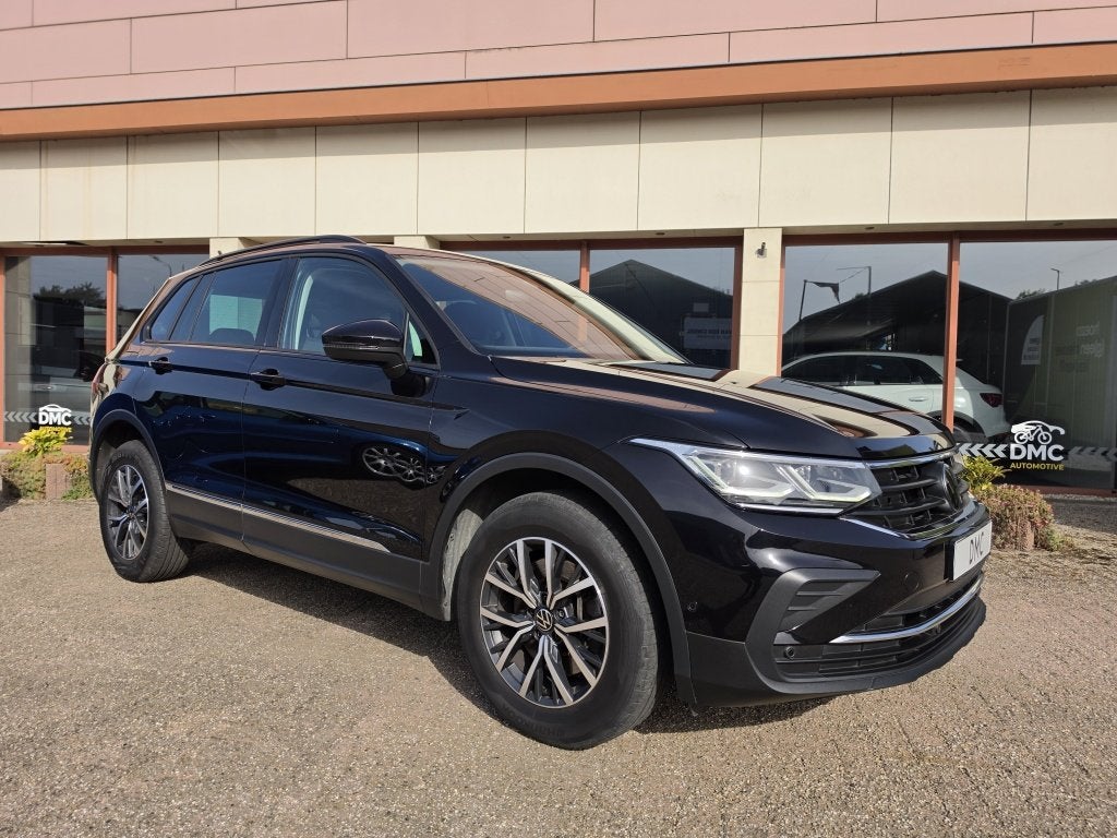 Volkswagen Tiguan Life eHybrid | Camera | Navi | Clima | Par, 12 maanden, Gebruikt, 4 cilinders, Alcantara