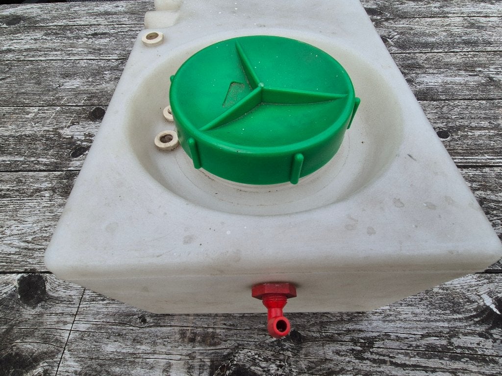 Watertank Vuilwatertank, Ophalen, Gebruikt, Kombuis en Sanitair, Zeilboot of Motorboot
