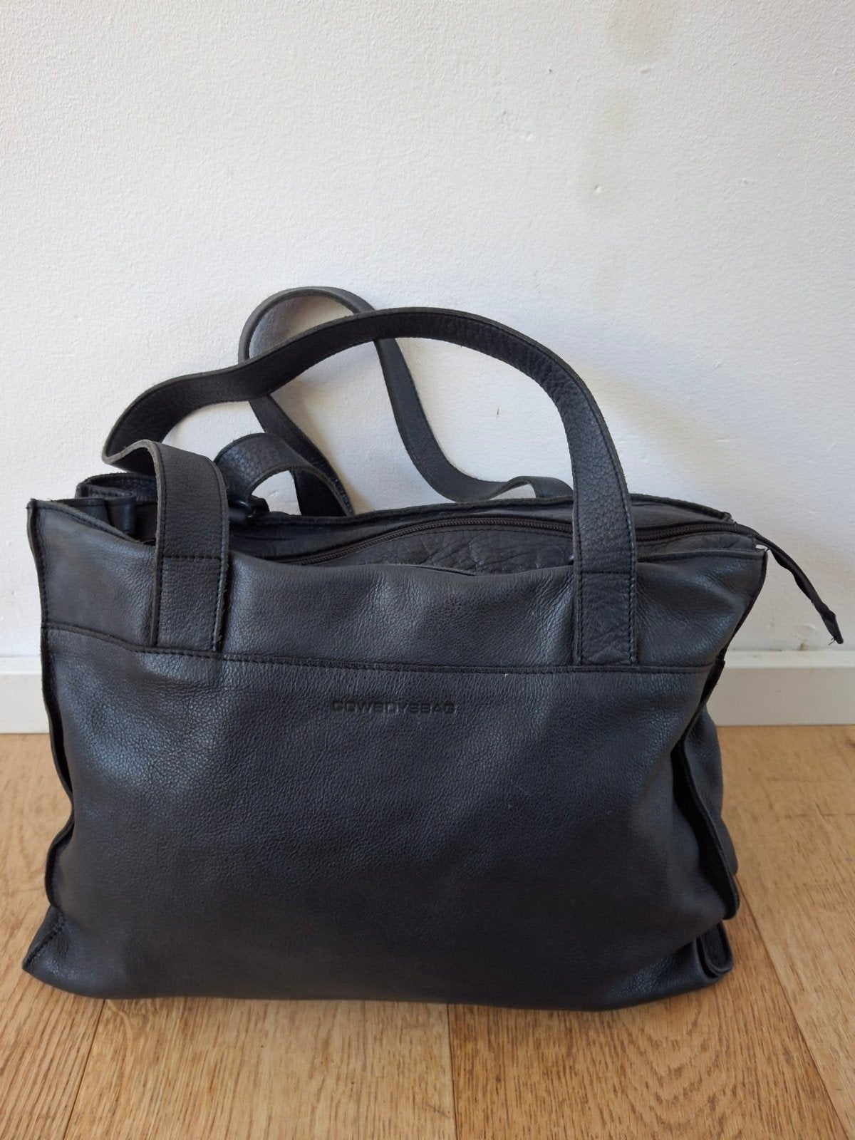 Ruime leren Cowboysbag schoudertas / laptoptas - Zwart, Ophalen of Verzenden, Gebruikt, Zwart, Overige typen