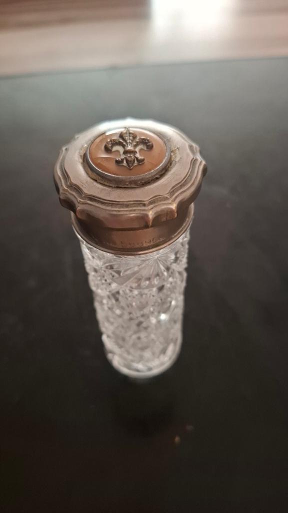 Antieke Kristallen parfufles met Zilveren Dop - Fleur de Lis, Ophalen of Verzenden