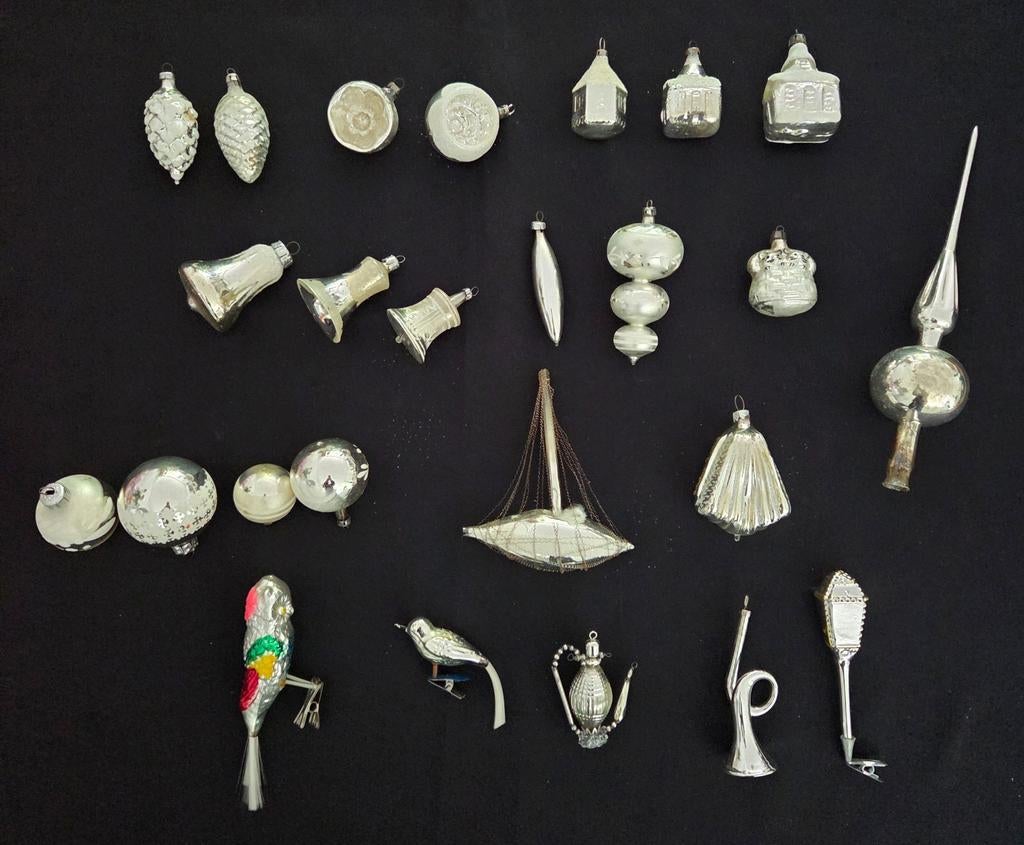 Antieke zilveren kerstballen, kerstornamenten , zilver glas, Diversen, Kerst, Ophalen