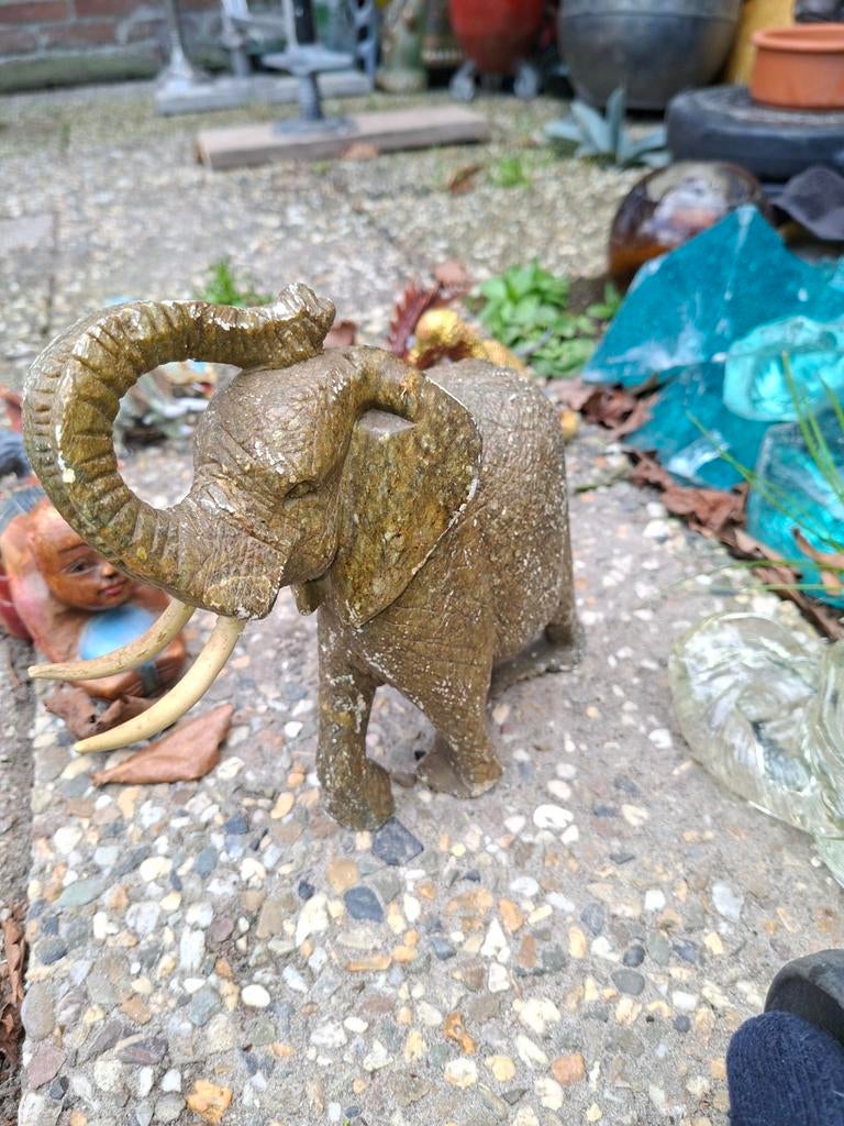 Decoratieve olifant van steen, Antiek en Kunst, Ophalen of Verzenden