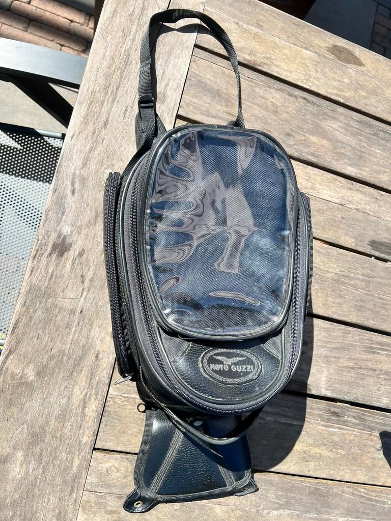 2008 - 2012 Moto Guzzi V7 classic / cafe tanktas, Motoren, Ophalen of Verzenden, Zo goed als nieuw