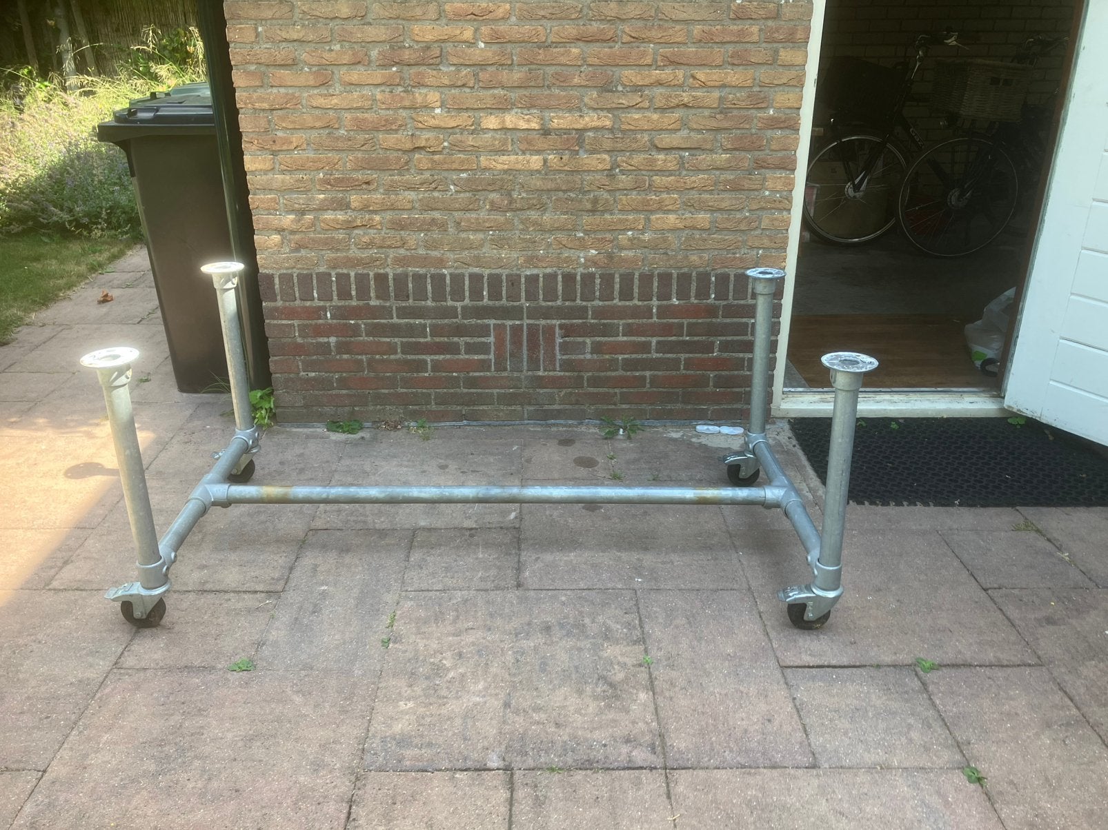 Steigerbuis frame voor tuintafel, Ophalen, Gebruikt, Rechthoekig, Metaal