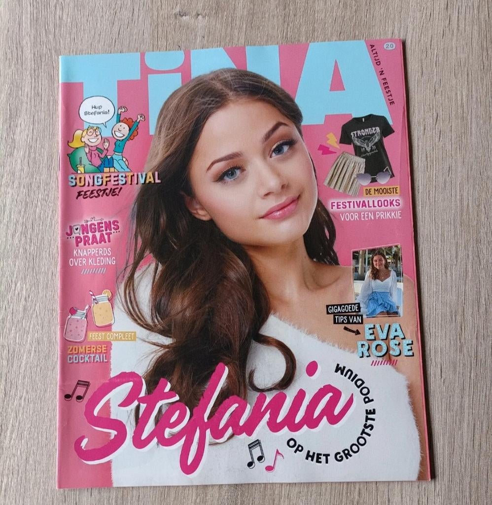 Tina Magazine - Stefania & Eva Rose (2021), Verzenden, Gelezen, Damesbladen