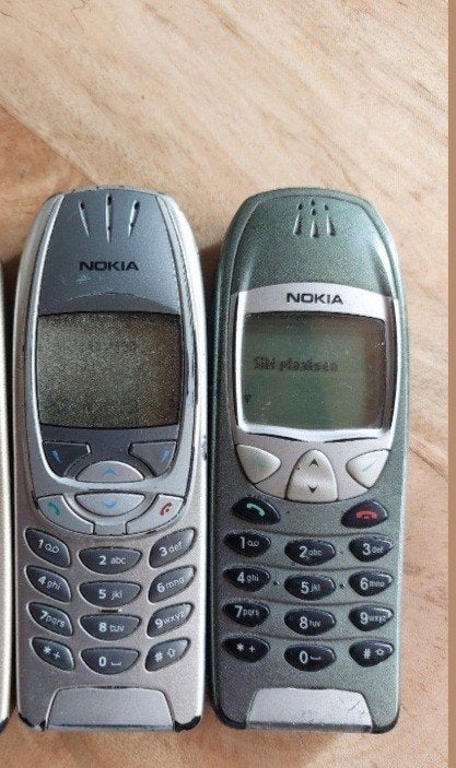 Nokia 6310i en 6210 Vintage mobiele telef, Telecommunicatie, Mobiele telefoons | Nokia, Ophalen of Verzenden, Gebruikt, Geen camera