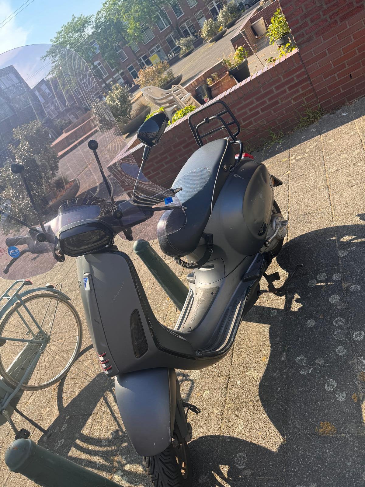 Vespa sprint 2017, Ophalen, Zo goed als nieuw, Benzine, Vespa