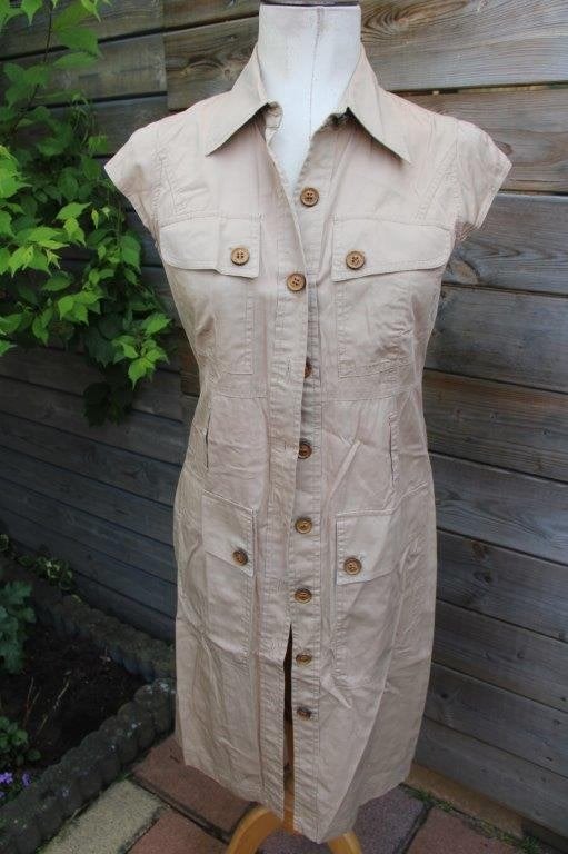 Doorknoopjurk camel Luisa Spagnoli mt 42 Vaste prijs, Kleding | Dames, Jurken, Bruin, Maat 42/44 (L), Ophalen of Verzenden, Zo goed als nieuw