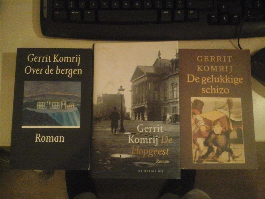gerrit komrij-2 stuks-goede staat-losse verkoop, Ophalen of Verzenden, Zo goed als nieuw