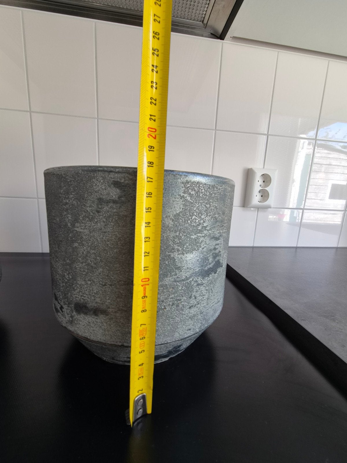 2 mooie bloempotten van Intratuin, Rond, Binnen, Zo goed als nieuw, Minder dan 40 cm