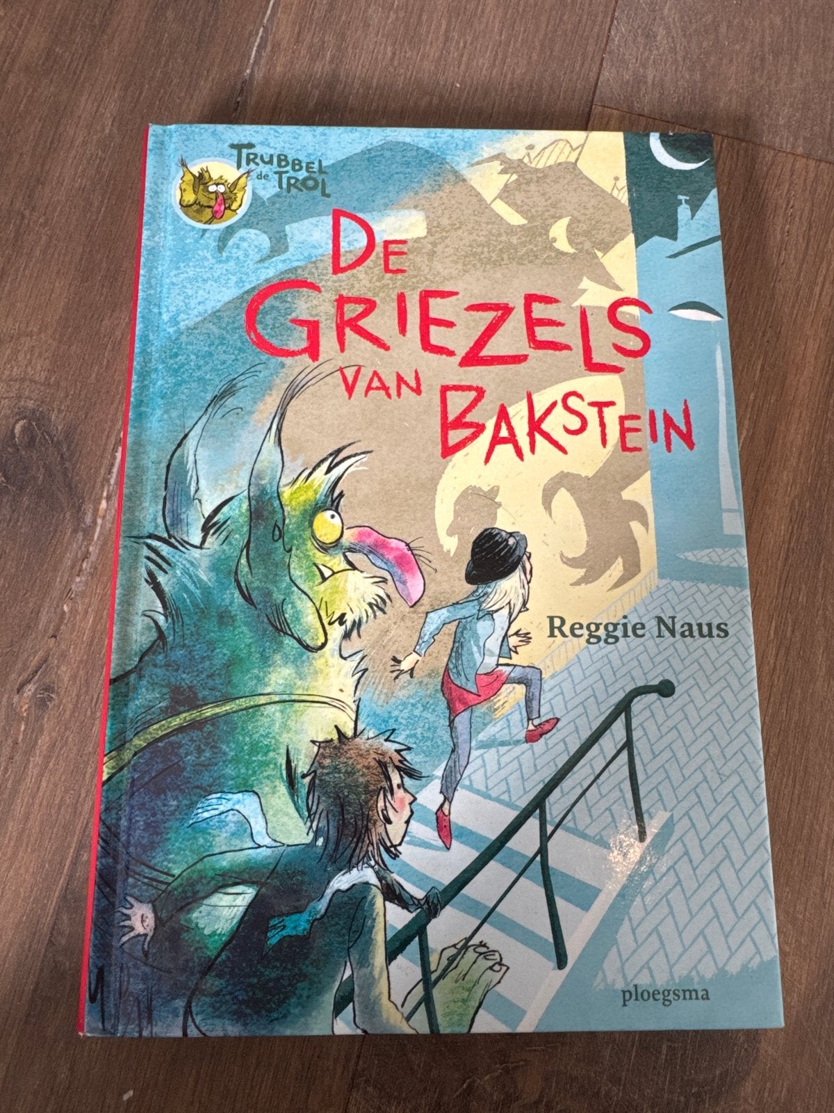Trubbel de Trol: De Griezels van Bakstein - Reggie Naus, Ophalen of Verzenden, Zo goed als nieuw, Fictie