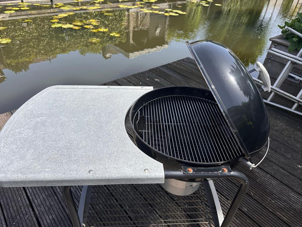 Weber barbecue met zijtafel, Tuin en Terras, Barbecue-accessoires, Gebruikt, Ophalen
