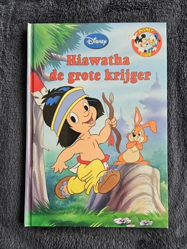 Disney - Hiawatha de grote krijger, Ophalen of Verzenden, Zo goed als nieuw, Sprookjes