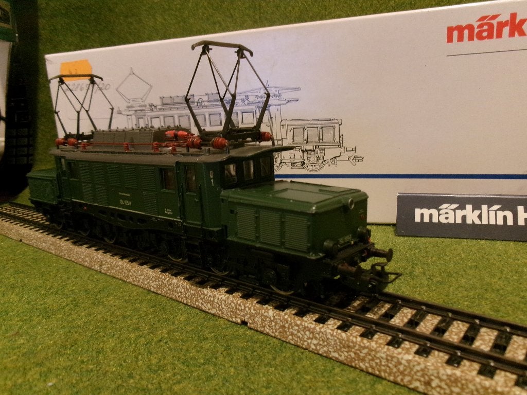 Marklin Duitse Krokodil 3322 E194 metaal Verzenden kan ook, Ophalen, Wisselstroom, Locomotief, Zo goed als nieuw