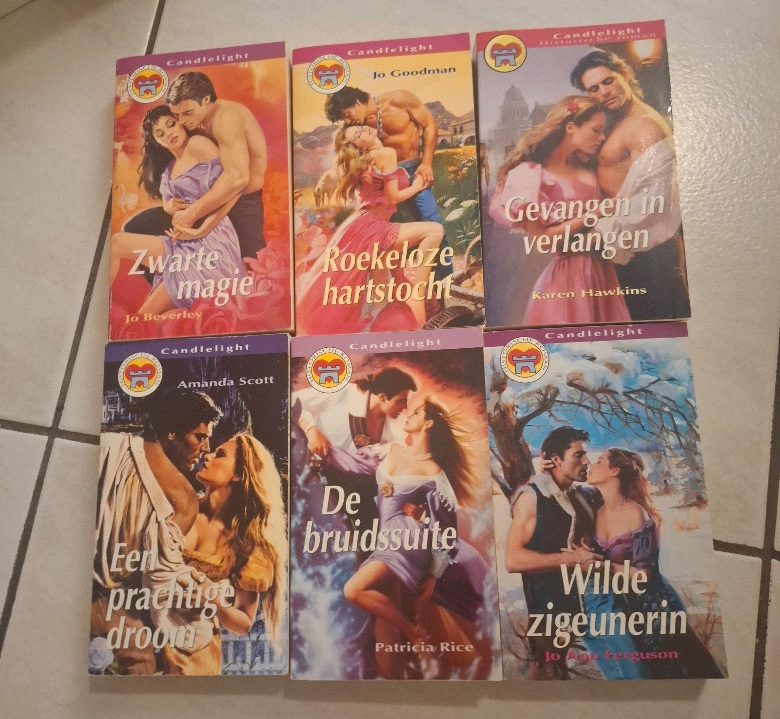 Candlelight historische romans, € 0,50 p/st, Ophalen, Gelezen