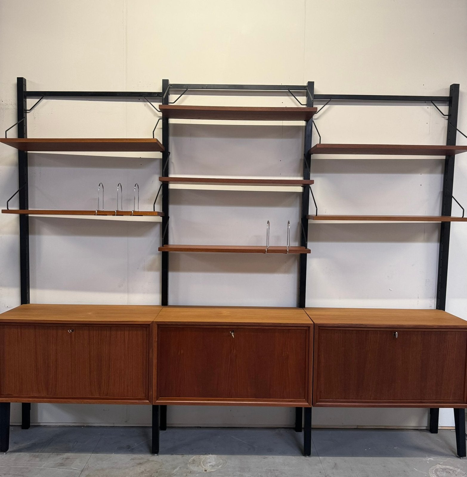 Poul Cadovius by Royal System vintage modulair wandsysteem, Gebruikt, Teakhout, 200 cm of meer, Ophalen of Verzenden