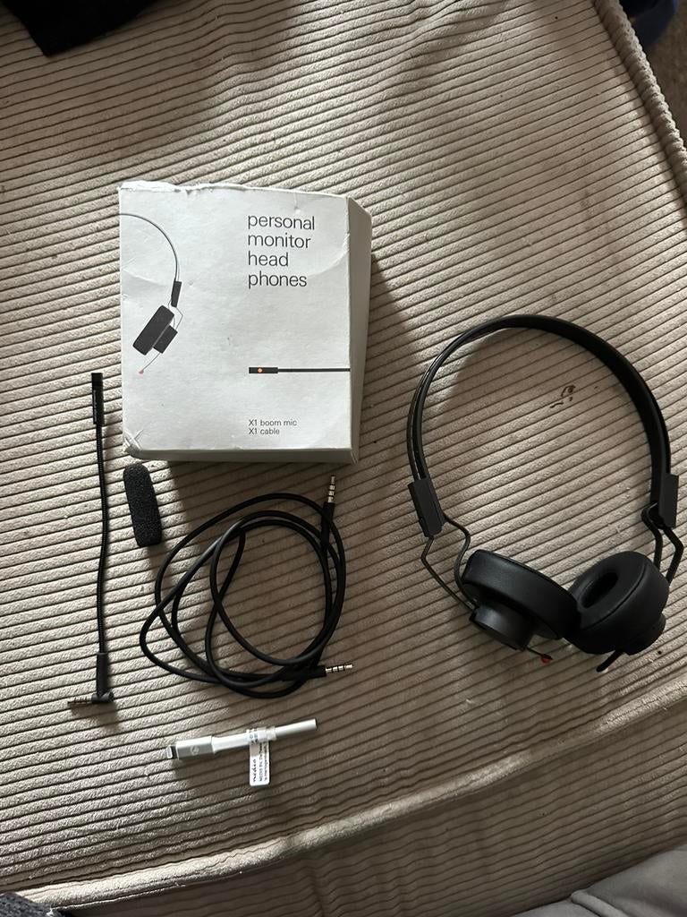 Teenage Engineering M-1 headset, Ophalen of Verzenden, Zo goed als nieuw